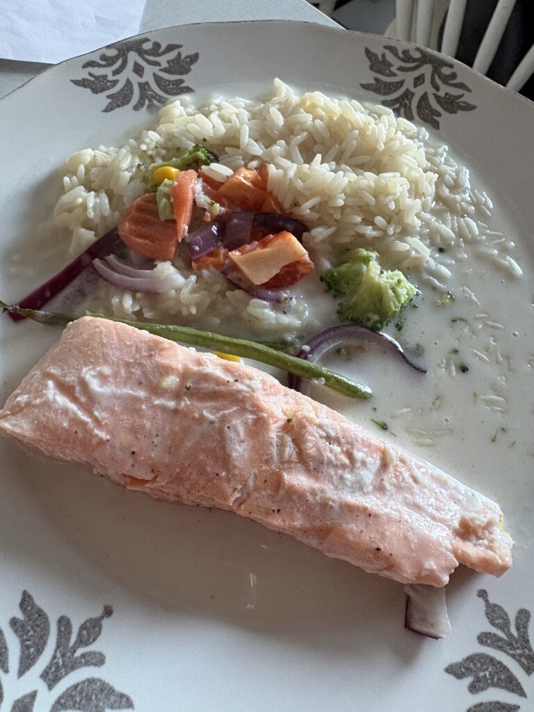 Enkel gott laxgratäng